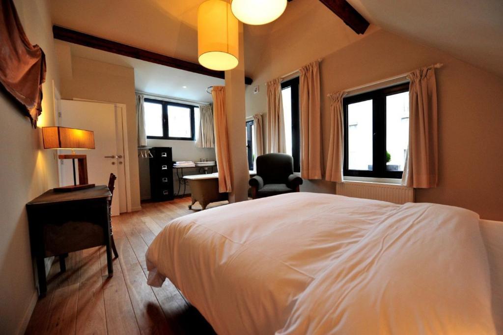 B&B L'Arbre De Vie Ixelles Zewnętrze zdjęcie