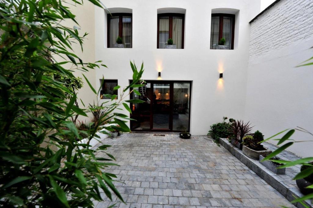 B&B L'Arbre De Vie Ixelles Zewnętrze zdjęcie